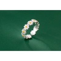 Silver Alloy Daisy Chain Ring For Parties