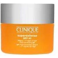 Clinique Superdefense™ SPF 40 Fatigue + 1st Signs of Age Multi Correcting Gel Moisturiser for First Signs of Ageing for All Skin Types SPF 40 30 ml