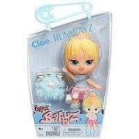 Bratz Babyz Runwayz Doll - Cloe - 1 Collectible Fashion Doll with Stylish Outfit, Cute Baby Doll with a Necklace That Doubles as a Keychain - Kids Toy - Great for Ages 6 and Older
