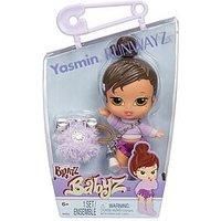 Bratz Babyz Runwayz Doll - Yasmin - 1 Collectible Fashion Doll with Stylish Outfit, Cute Baby Doll with a Necklace That Doubles as a Keychain - Kids Toy - Great for Ages 6 and Older