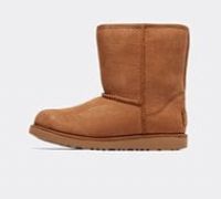 Ugg Infant Classic Short II Weather Boot - Brown - Size 12