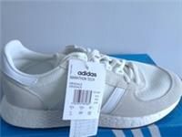 Nike Men's Squash-Type Gymnastics Shoe, Pure Platinum/Wolf Grey-White, 7.5 UK