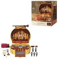 Polly Pocket Collector Playset, Harry Potter Compact with 5 Dolls and 11 Accessories, HRD56