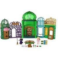 £Mattel Universal Pictures’ Wicked Emerald City Playset with Glinda & Elphaba Small Dolls, 5 Play Spaces & 15 Accessories, Inspired by the Movie, JFM22