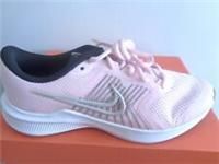 Nike Downshifter 10 (GS) trainers CZ3949 605 uk 5.5 eu 38.5 us 6 Y NEW+BOX