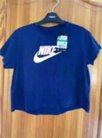 Girls Top Nike Age 18 Years  New Tags Blue Short Sleeved Size XL Cropped