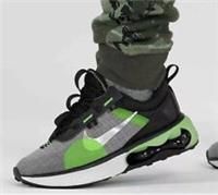 Nike Air Max 2021 (GS) Boys Girls Trainers UK 5.5 EU 38.5 DA3199 004 Black Green