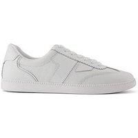 Collins Trainer