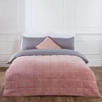 Latitude Run Melik Teddy Fleece Weighted Blanket Blush W125 x L180cm