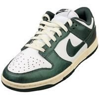 Nike Dunk Low Womens Fashion Trainers in White Green - 8.5 UK