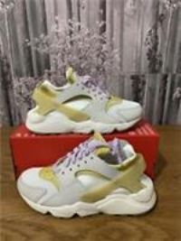 wmms nike air huarache size uk4 eu37.5 us6.5 DV6976-100