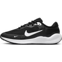Nike Revolution 7 Older Kids' Road Running Shoes - Black