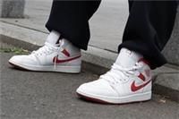 Nike Air Jordan 1 Mid SE White / Legend Pink-sail Trainers Men's Size 8uk Rare