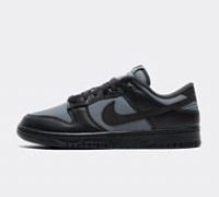 Nike Dunk Low Retro SE Winterised Trainer - Black - Size 13