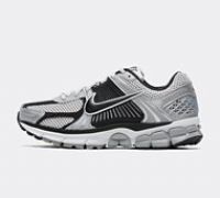 Nike Womens Zoom Vomero 5 Trainer - Silver - Size 6