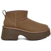 UGG Women/'s Classic Ultra Mini New Heights Fashion Boot, Hickory, 8 UK
