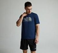 The North Face Men/'s 24/7 S/S Logo Graphic Reg T-Shirt, Summit Navy, S