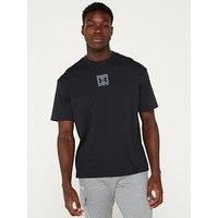 Under Armour Men'S Training Oversized Box Logo T-Shirt - Black