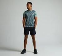 Under Armour Men/'s Challenger Train Short Sleeve Print, Fitted Men/'s T-Shirt with Graphic Print, Breathable and Fast-Drying T-Shirt for Men
