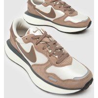 Nike phoenix waffle trainers in white & brown