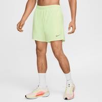 Nike Challenger Men's Dri-FIT 12.5cm (approx.) 2-in-1 Versatile Shorts - Yellow - Polyester