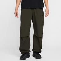 Nike Tech Men's Woven Oversized Trousers - Green