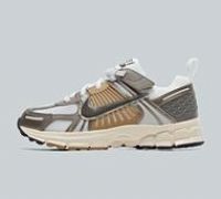 Nike Pewter Vomero 5 Junior Trainers