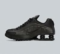 Nike Junior Shox R4 Trainer - Black - Size 3
