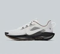 Nike Pegasus Trail 5 Trainer - Grey - Size 8.5