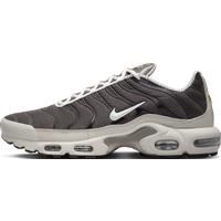 Nike Air Max Plus Men's Shoes - Grey