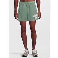 New Balance Men'S Sport Essentials Mesh Graphic 5Inch Shorts - Darkjuni (Dkj)