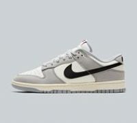 Nike Dunk Low SC Trainer - White - Size 10