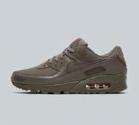 Nike Air Max 90 Trainer - Beige - Size 12