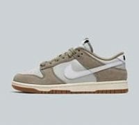 Nike Dunk Low Retro Trainer - Green - Size 7.5