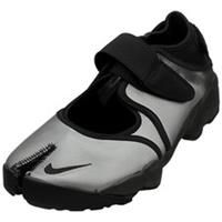 Nike Air Rift Womens Walking Sandals in Silver Black