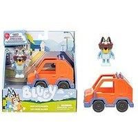 Bluey Hit The Road And Her Friends In This Cute Little Vehicle! Ride Along In The 4WD, This Vehicle Fits One 6-7.6 CM Articulated Figure Inside