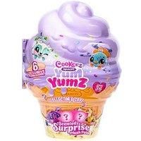 Cookeez Makery Yum Yumz Collector/'s Case, A Giant Ice Cream Case That Can Store 36 Yum Yumz! Includes 6 Exclusive Plush Plus A Fun Sticker Sheet to Decorate with, Play, Display and Store Away