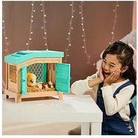 Little Live Pets 26410 Soft, Interactive Mama Guinea Pig and her Hutch, and her 3 Surprise Babies. 20+ Sounds & Reactions. Batteries Included. for Kids Ages 4+