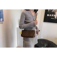 Chanel Inspired Underarm Bag With Elegant Diamond Chain Detail