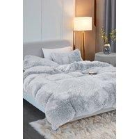 Groundlevel Faux Fur Yeti Duvet Cover Bed Set, Soft And Luxurious With Anti Pill Teddy Fleece Backing (Single 135 x 200 cms, Silver)