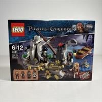 Lego Pirates of The Caribbean (2011) ~ Set 4181 ~ Isla De Muerta ~ Brand New ~