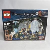 LEGO Pirates of the Caribbean Fountain of Youth (4192) NEW Sealed