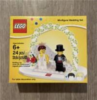 LEGO 853340: Bride & Groom Minifigures Table Wedding Favour Set - New & Sealed