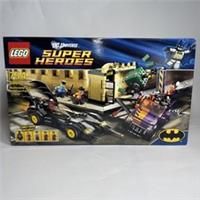 LEGO Dc Universe Super Heroes: Batmobile and the Two-Face Chase (6864)