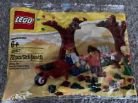 Lego 44057 Autumn Fall Scene Set With 3 Minifigures - New In Sealed Polybag