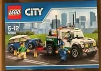 LEGO CITY: Pickup Tow Truck (60081)