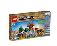 LEGO Minecraft 717-Piece The Crafting Box 2.0 Construction Set 21135