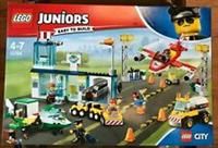 LEGO Juniors 10764 CITY CENTRAL AIRPORT - Brand new sealed box