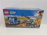 Lego 60223 City Harvester Transport 358 pcs 5+ yrs ~NEW lego sealed~