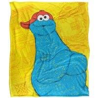 https://www.burton.co.uk/product/sesame-street-sesame-street-big-cookie-monster-on-the-street-silky-touch-super-soft-throw-blanket-152-x-127-cm_p-0ed4a025-3dfa-4fee-ba6d-aaaf6be029a6£colour=White&size=One%20Size